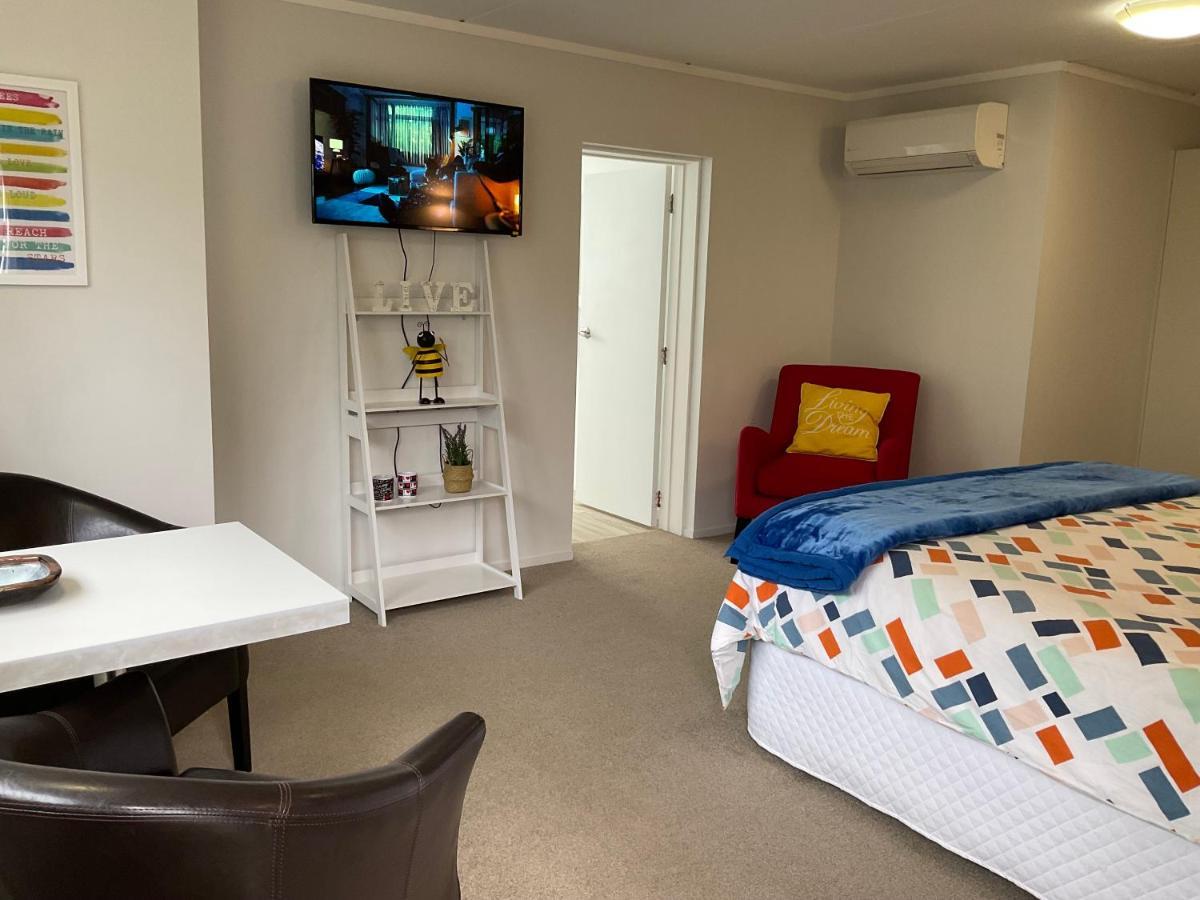 Rotorua Studio Luaran gambar